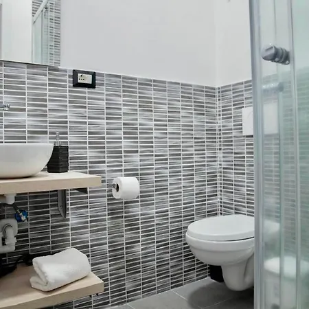 Genova Suite Πανσιόν Γένοβα